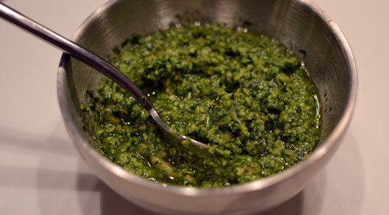 Basilikum Pesto