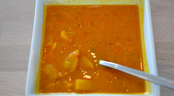 Opskrift p Kinesisk Rejesuppe med Ferskner