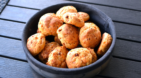 Madpakkeboller med Cheddar Ost opskrift