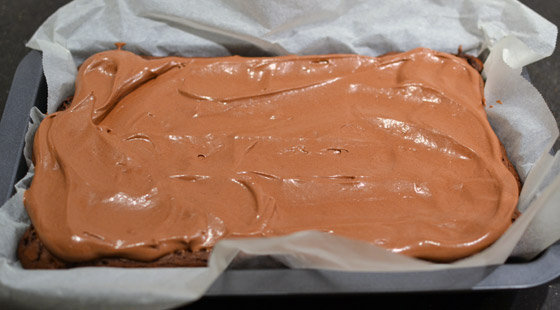 Brownie med Chokoladecreme opskrift